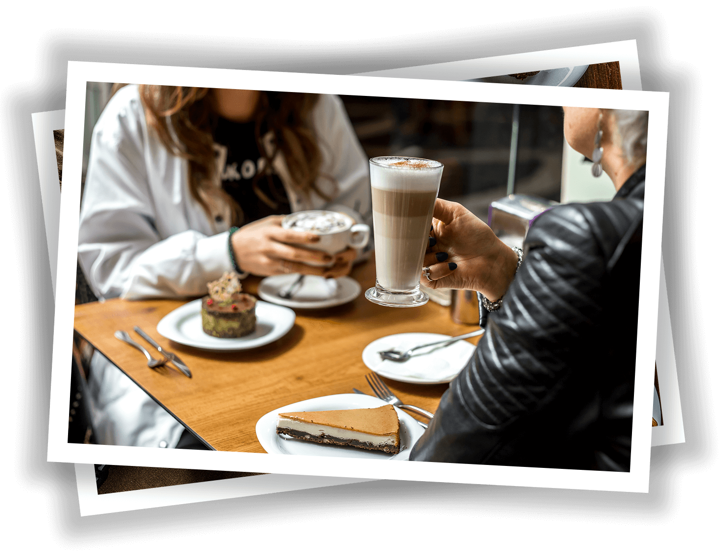 2 people enjoying coffee and dessert